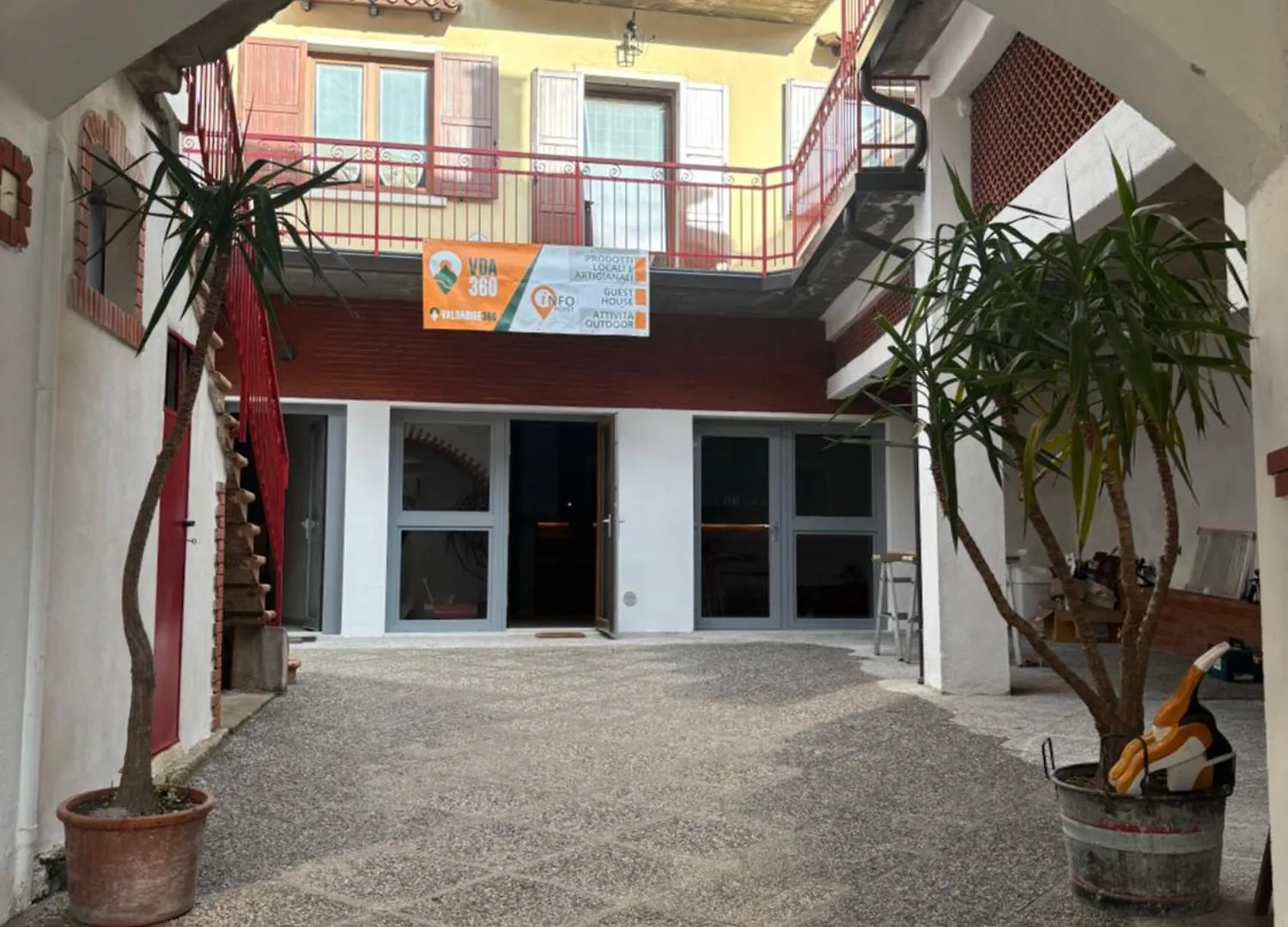 Corte Valdadige Brentino Belluno Italien