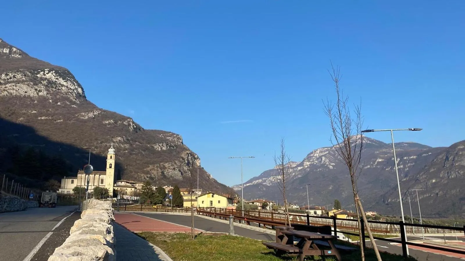 Konukevi Corte Valdadige Brentino Belluno İtalya